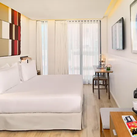 H10 Cubik 4* Sup Hotel 4*