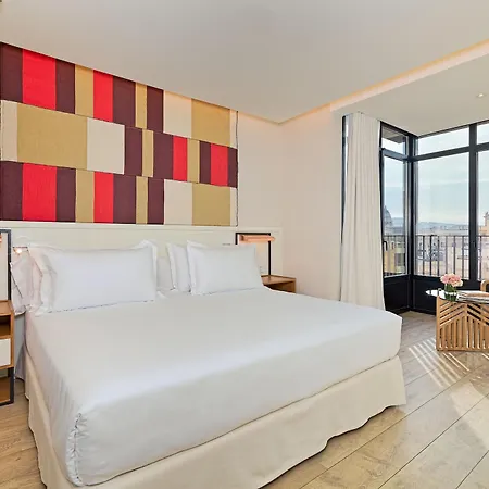 H10 Cubik 4* Sup Barcelone