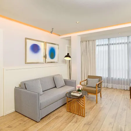 H10 Cubik 4* Sup Hotel 4*