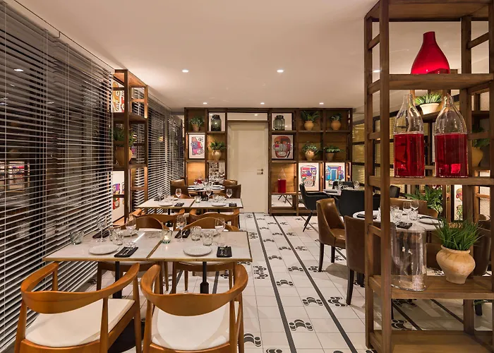 H10 Cubik 4* Sup Hotel Barcelona