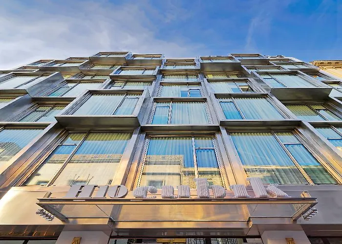 Hotel H10 Cubik 4* Sup Barcelona