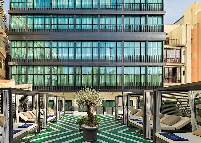 H10 Cubik 4* Sup Hotel